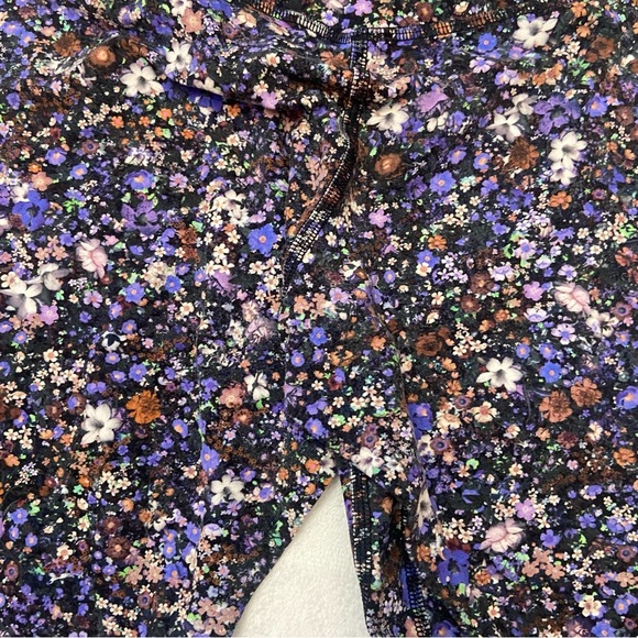 Lululemon Align High-Rise Bike Short 8" Flower Burst Multi 2229 - Picture 9 of 12